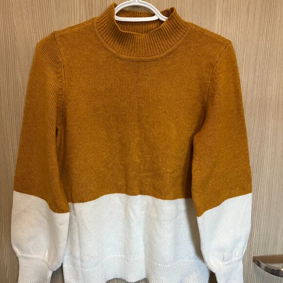 Michael Kors Sweater - Picture 2 of 2